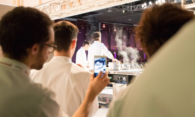 identitagolose's tweet photo. Identità Milano 2017 #IGmi17 will be a record edition. 96 lessons in Milan, in March. Starting on a Saturday https://t.co/AAeTRwuVPS https://t.co/XxX9dSZVIy
