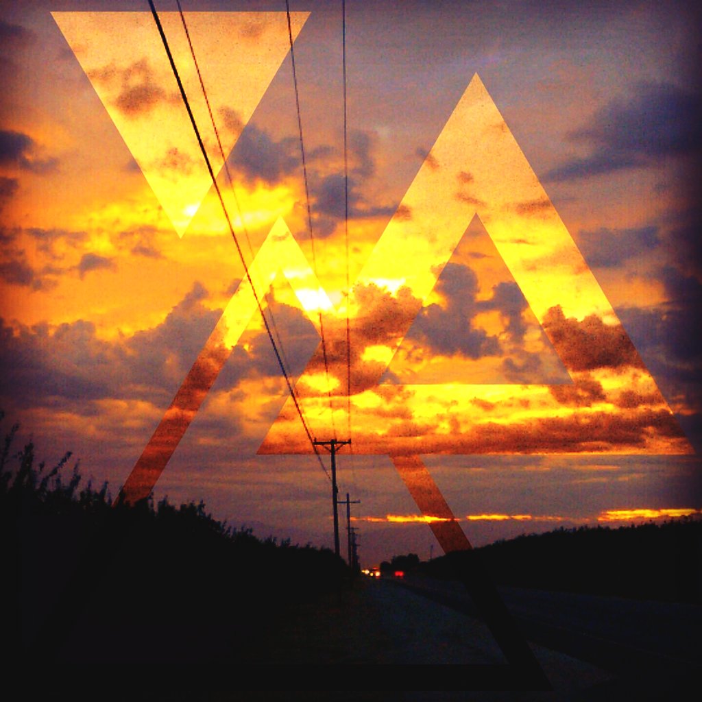 rikky_856's tweet photo. #sunrise #cloud #filter #idk https://t.co/8ePoSlkPhw