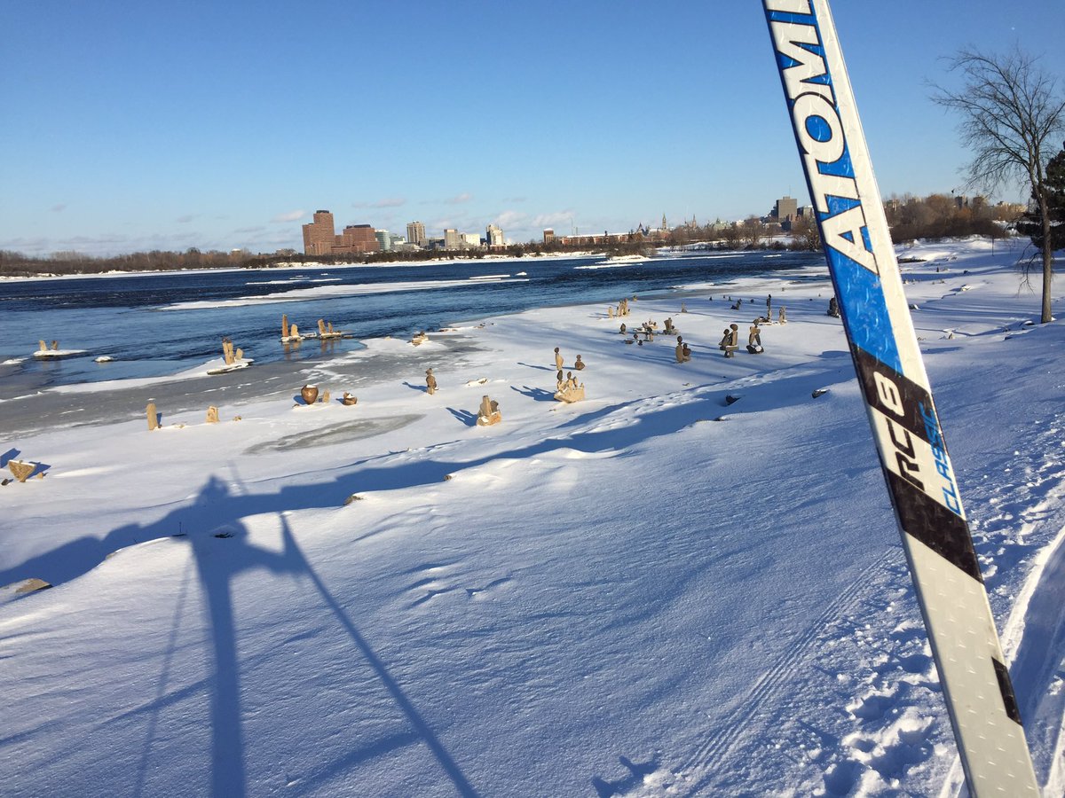 andreabgardner's tweet image. A walk from my front door and a ski to this.Thank you @SJAMWinterTrail. #lovewinter.