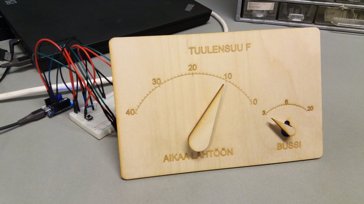 tuomo_nyyssonen's tweet image. Arduino-based bus board tells me when it&apos;s the right time to head out.  Plywood panel and special servo mount manufactured in #tutlab !
