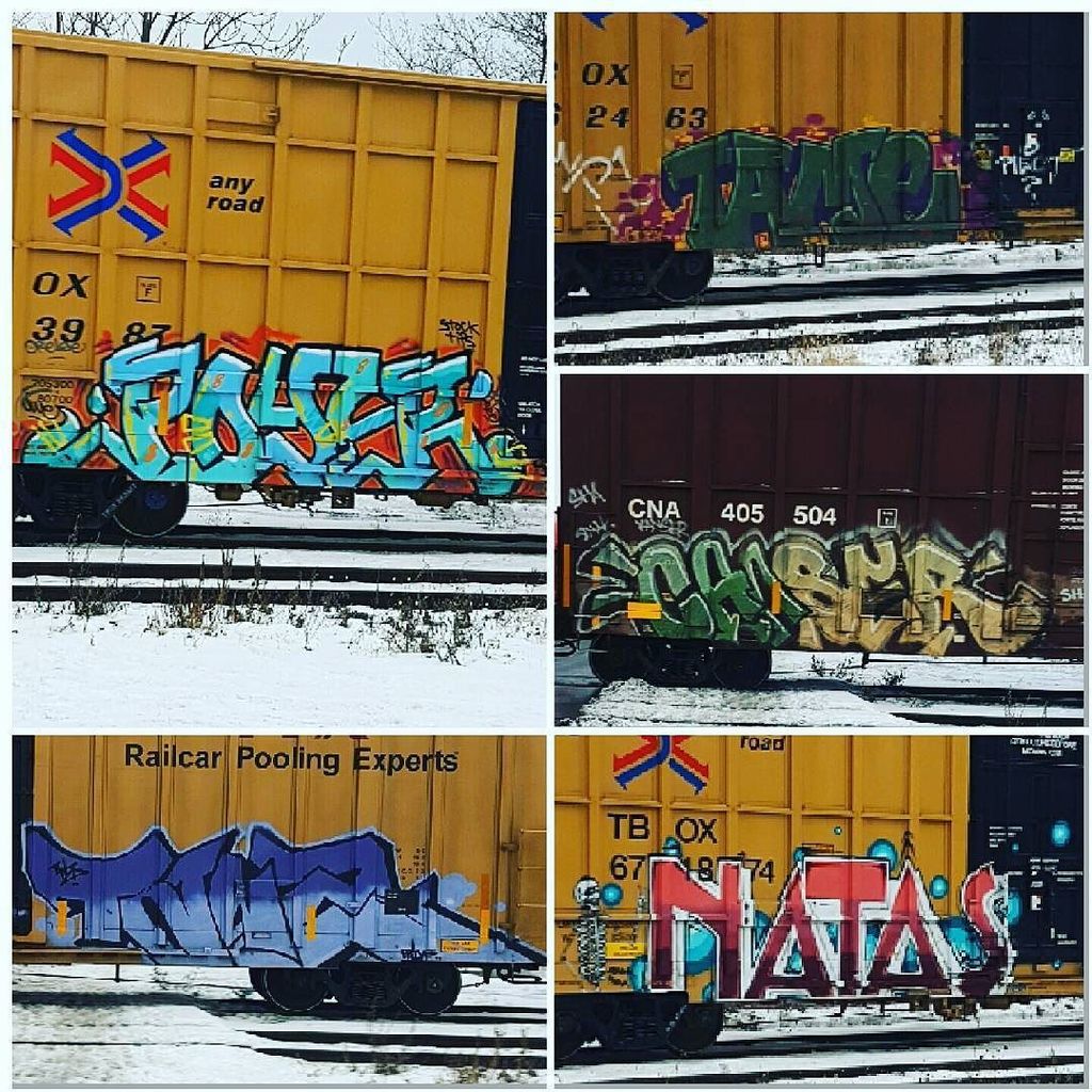 BeardedBeatsTV's tweet photo. At least when I get stopped by the train on my way to work I get to check out some sweet a… https://t.co/ngcUhgmwVC https://t.co/XyGSvuuZAB