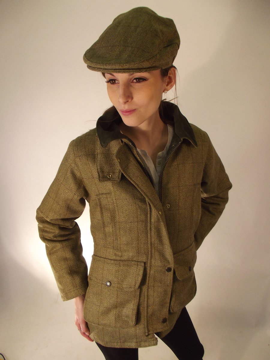 CampbellCooper's tweet photo. Pink Green Or Blue we have 10% off a tweed jacket for you!! Call 01798 873796 now to order over the phone #Christmas #deals #tweed https://t.co/o9vJZKfTUa