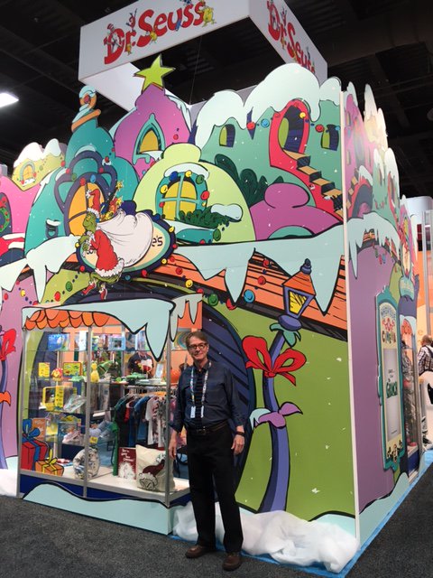 TailsofWhimsy's tweet image. We have had an exciting year: Round the world with licensing and publishing adventures and friends old and new! ow.ly/rCC9307jfN3