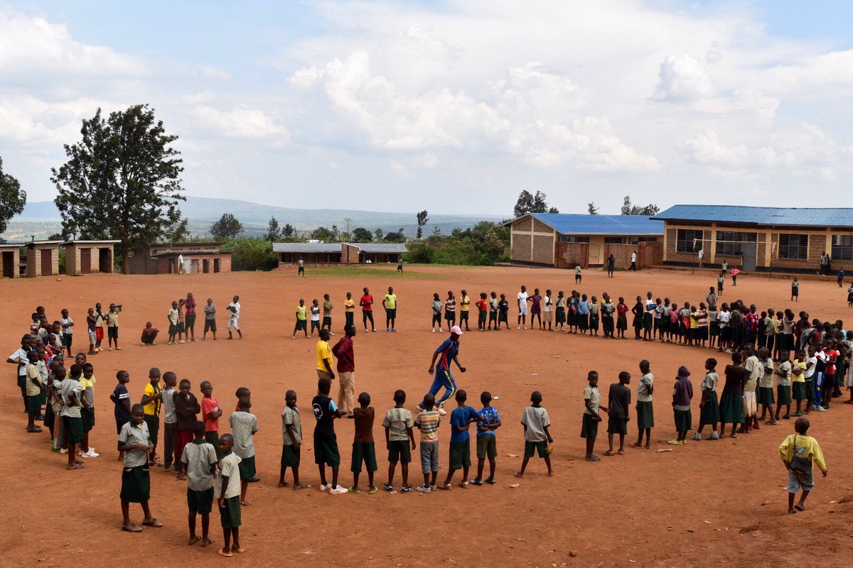 CWBglobal's tweet photo. Check out how CWB are trying to combat the spread of HIV &amp; AIDS in Africa: https://t.co/fdNwOogMNm #HIV #AIDS https://t.co/I0lrdEHYZH