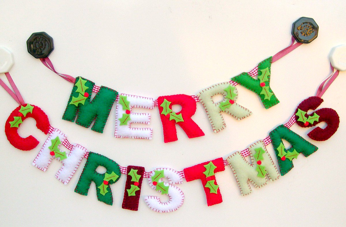 surveybooker's tweet photo. Merry Christmas from the team! Our phone lines will be closed until 2nd January. You can still email us sales@surveybooker.com https://t.co/q6No7bRIEd