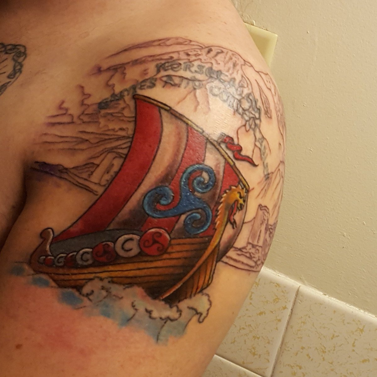 Norsetalgia's tweet photo. Beginning of my first half sleeve https://t.co/26iSm3tgaM