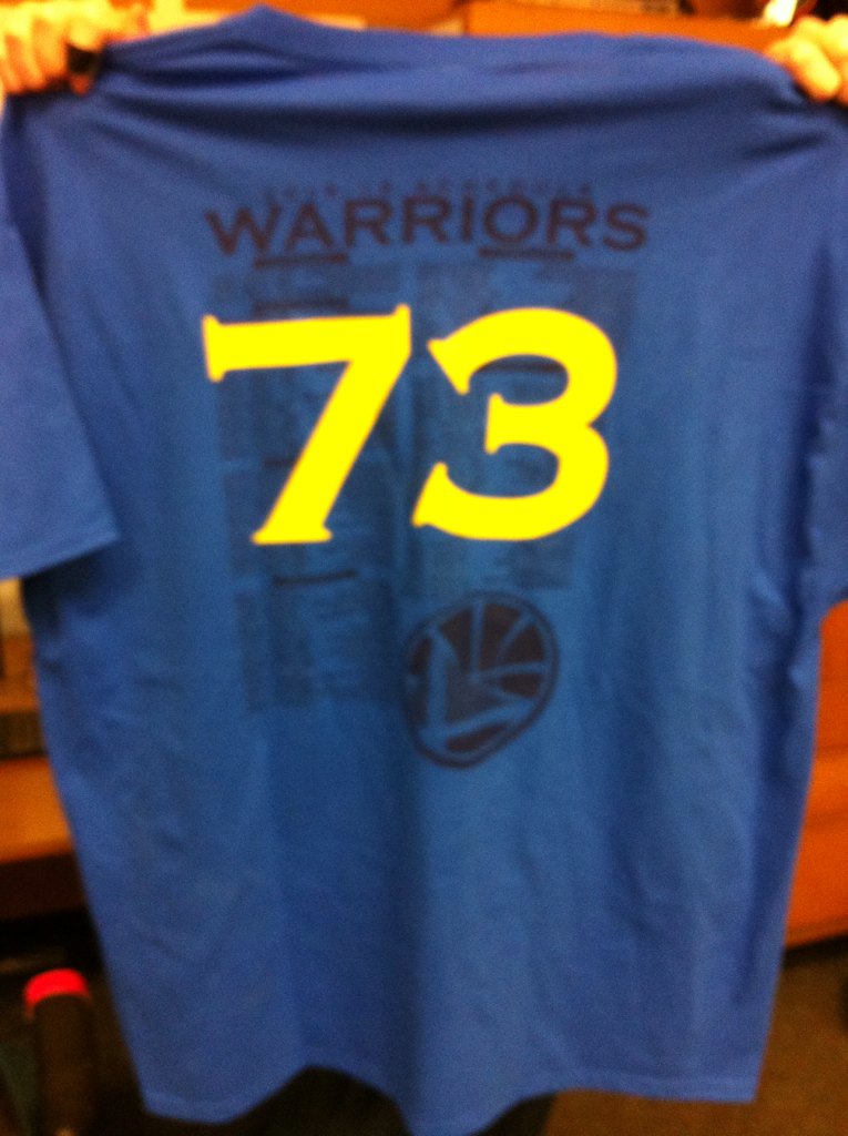 jsepeguy's tweet photo. Thank you Mr Jason! How many schools does the custodian leave a gift for the PE Guy?!?! #wrblessed @jseroadrunners https://t.co/W8T5BQ6B7D