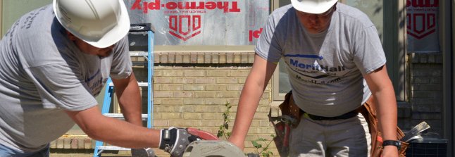 What makes the nation's fastest-growing #innercity businesses? See the story of #Detroit's <a href="/MeritHall/">MeritHall Inc</a> to find out! icic.org/4th-fastest-gr…