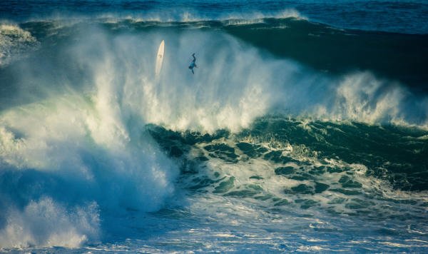 ActionSportsHOF's tweet photo. Damien Hobgood, ready for an all time beating. From the recent and historic Nazare Challenge... (p Laurent Masurel) https://t.co/psMeGiT8YF