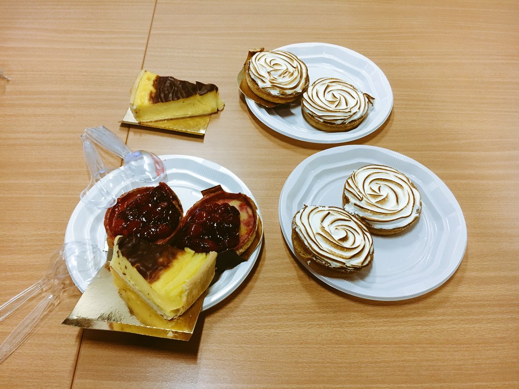 Setec_is's tweet image. Dernier goûter de l&apos;année chez Setec IS !
#miam