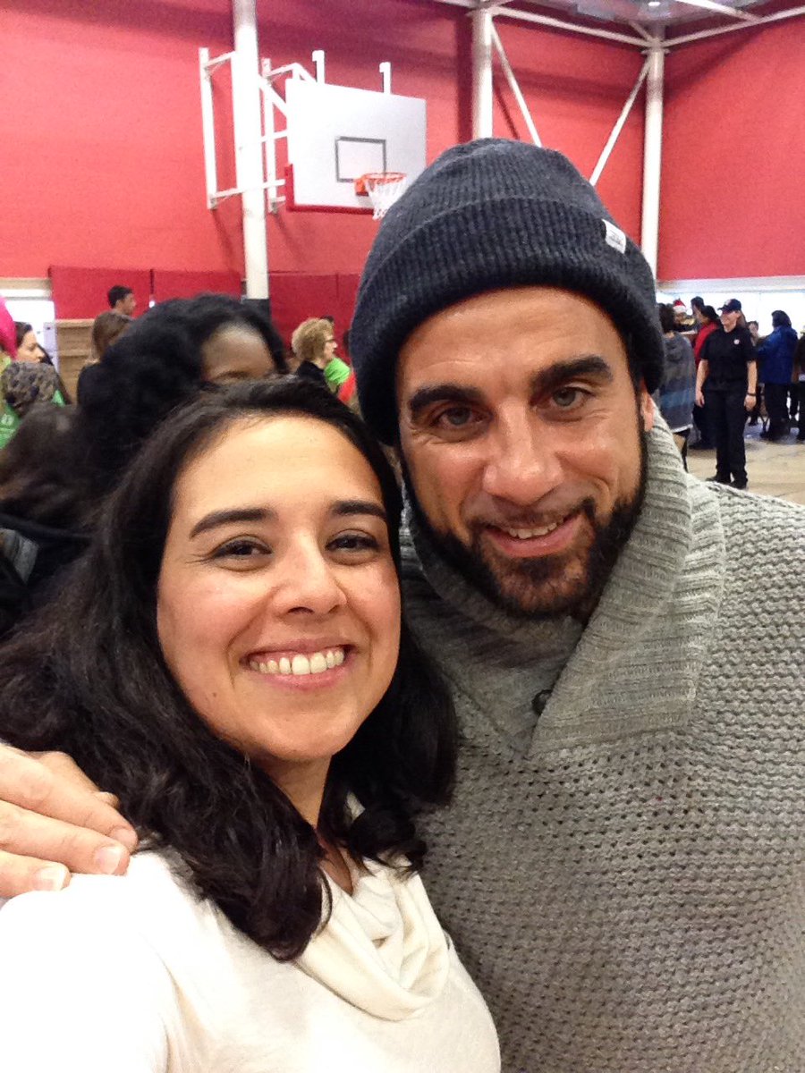 ProjectEngage's tweet photo. He isn't just an amazing ambassador for @torontofc, @dwaynederosario knows how to #giveback too. So thrilled he helped at #PE2016 today. https://t.co/ycsj04gHJB