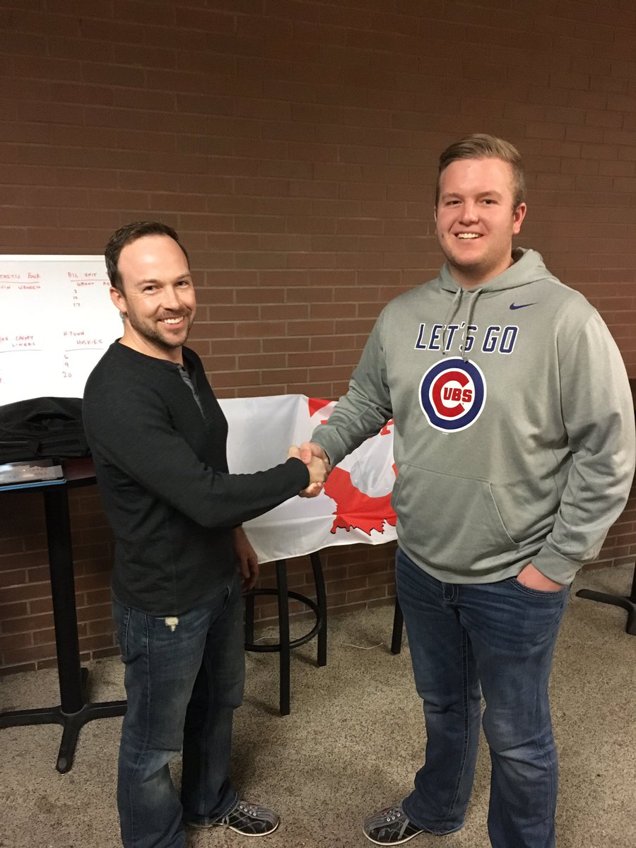 LeroyWiffle's tweet photo. @Mattyy_D goes #1 to @kylejansma Dutch Ovens #startbaking https://t.co/5KconOCYWB