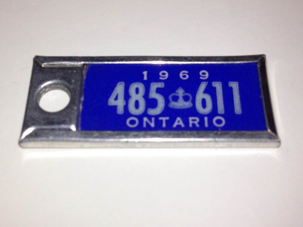 TheWarAmps's tweet photo. #DYK Key tags were once assembled by hand & looked like miniature license plates. #TBT #KeyTag70 https://t.co/nzFdfv5pVM