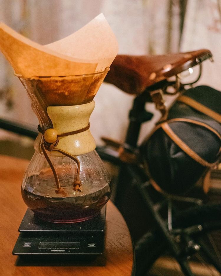 The_Mainline's tweet photo. A proper cup is measured until the last drop.
-------------------------------
#MainlineCoffee #Chemex #FreshCup #SleepCoffeeRide #PourOver https://t.co/6NLfRbLcEV
