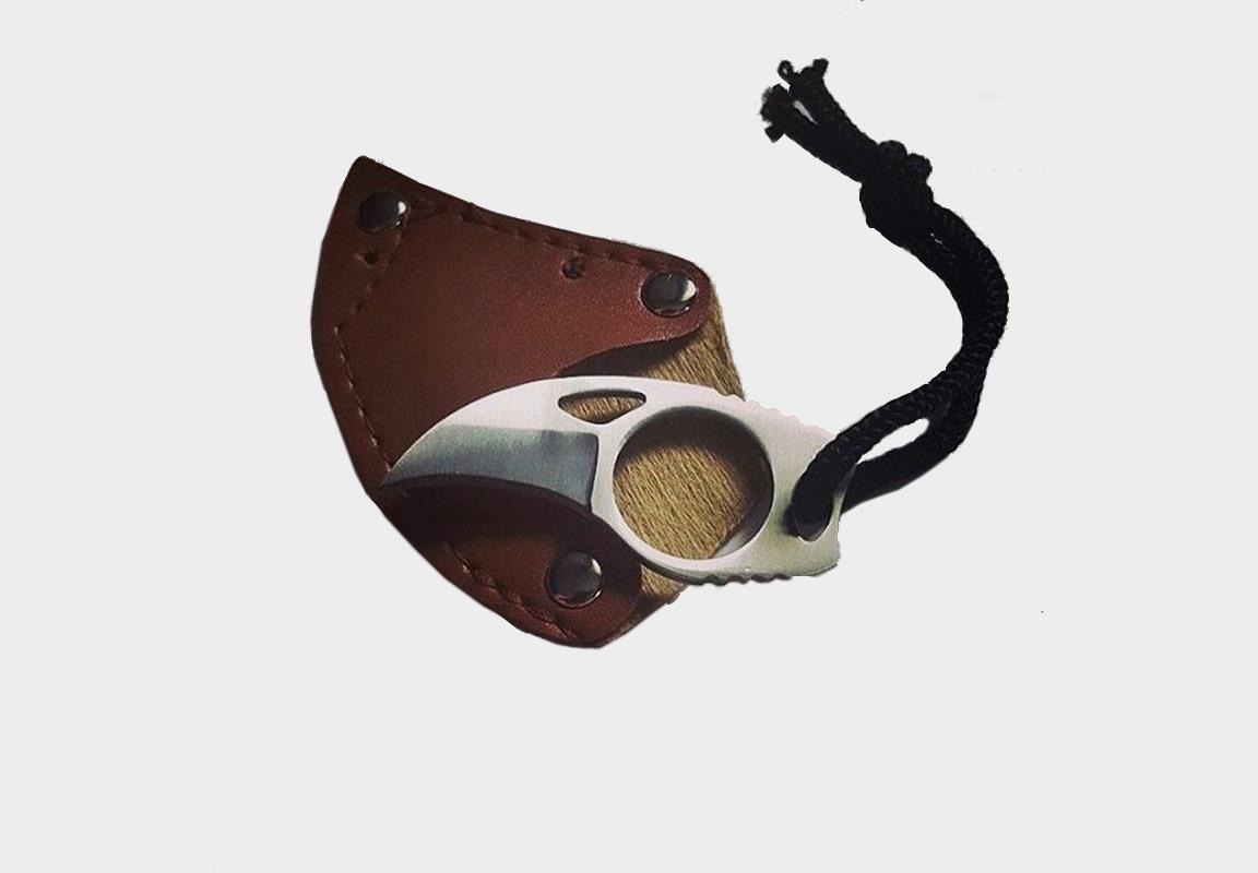 NomadicPost's tweet photo. 🔪 Mini carabiner knife with leather case. https://t.co/LMorpJ1viJ #bushcraft https://t.co/Mgm09wxe8r