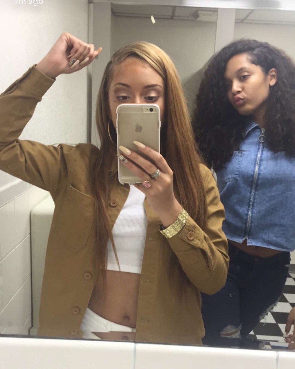 Brooklyn Nikole on X: HAPPY BIRTHDAY TO MY SISTERBFF @missmulatto247 💘  finally legal bit 🔞 love you 👯‍♂️ t.cocplL60Vkxc  X