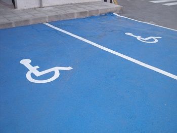 ConfeAspace's tweet photo. Quart de Poblet (Valencia) lanzará #app que informará de aparcamientos reservados para personas con #discapacidad https://t.co/VDXpZKWUQP https://t.co/ReqoBkwdqo