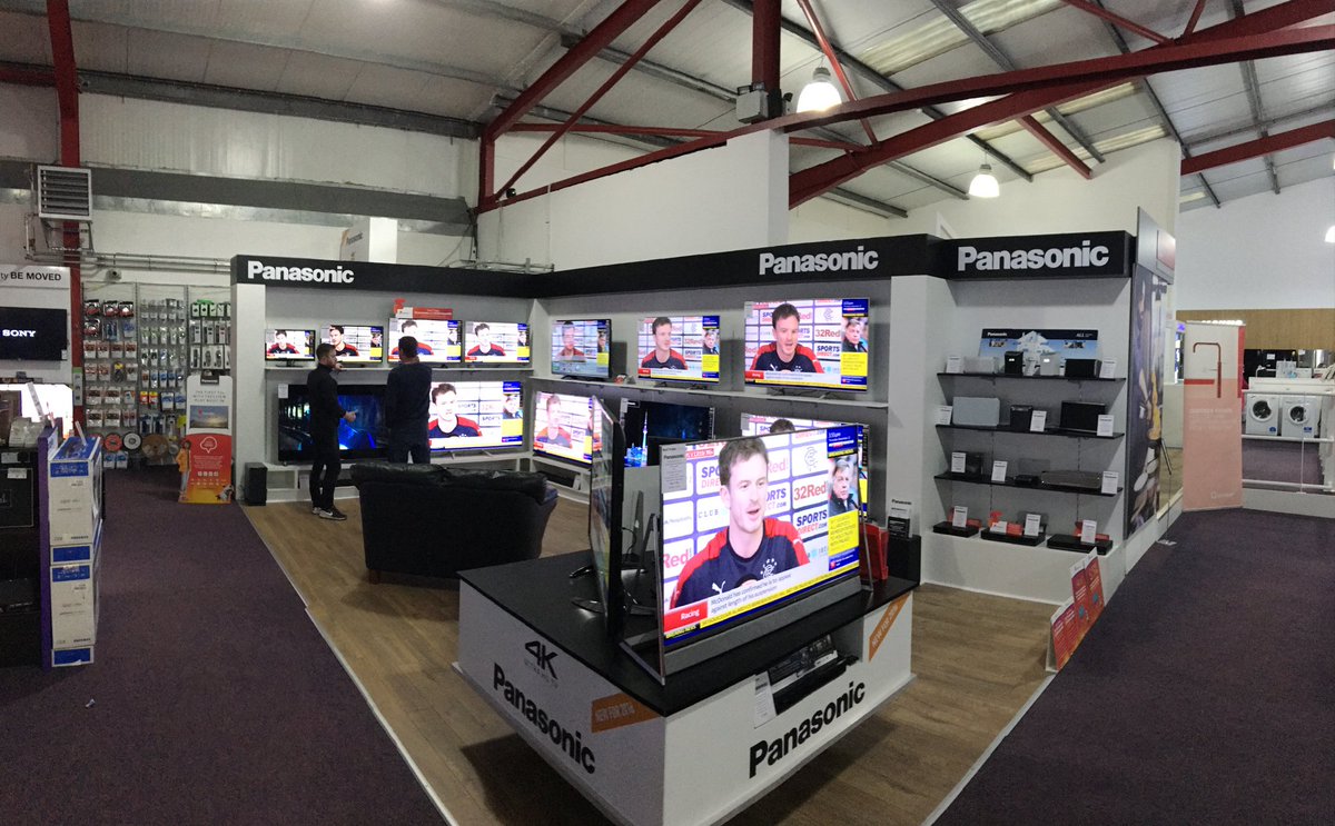 BasilKnipe Electrics tweet media