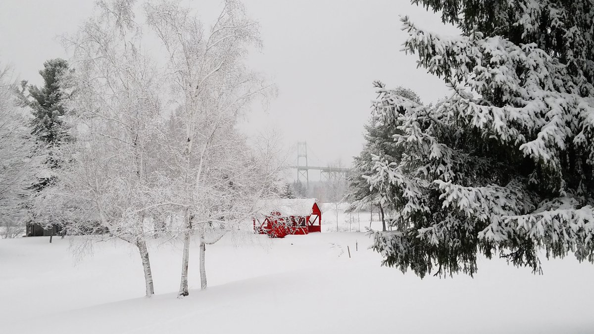 The covered bridge again, just because we like snow. #1000Islands #thousandislands