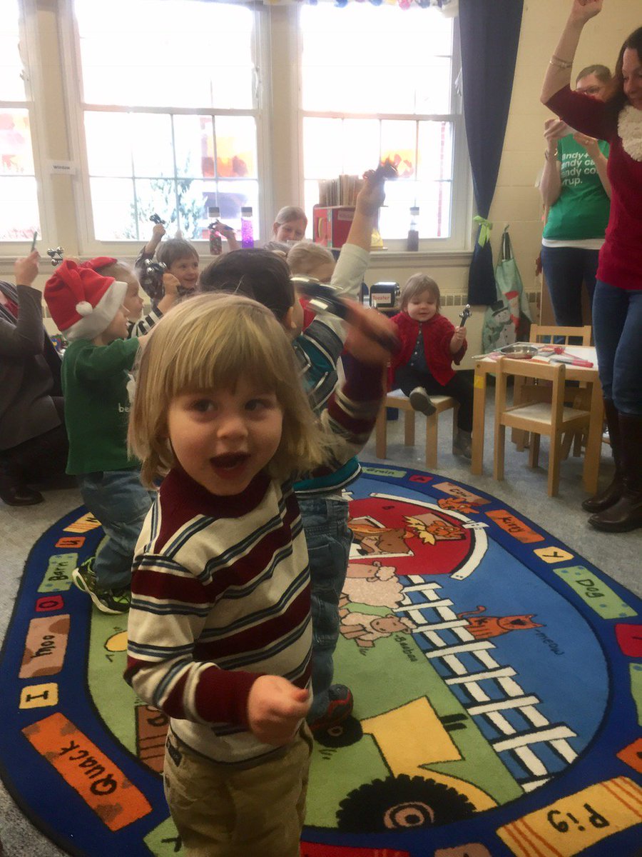 IsaacHamFish's tweet photo. Jingle bells, jingle bells, jingle all the way! https://t.co/3VYgNOTJUn