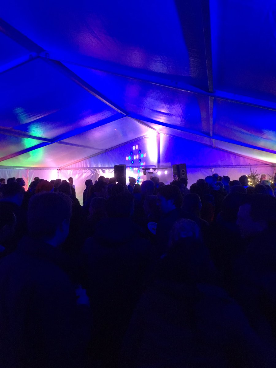 profourcepeekel's tweet image. Zoek de ijsbeer!!! #profource #kerstborrel!