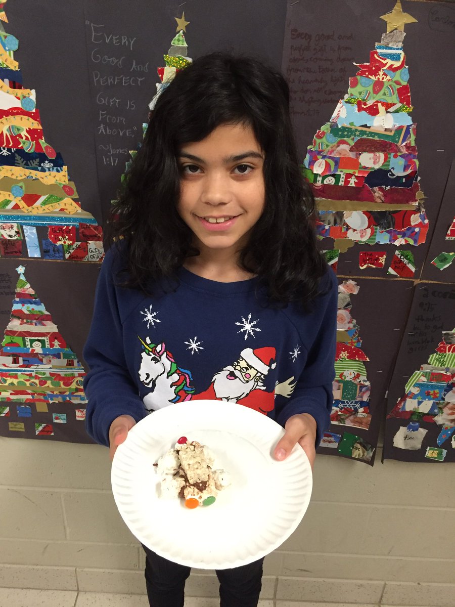 grade6warriors's tweet photo. We created #TreatsForToys as our gift to others this Christmas! Thanks @salvationarmy for helping us donate! @QHMilton @RiceKrispiesCA https://t.co/VBP1sga5SB