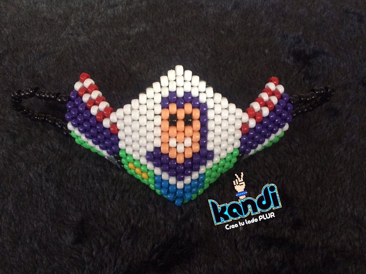 KandiEntMx's tweet photo. Buzz #kandimask 💚 https://t.co/dQFxiLlkup