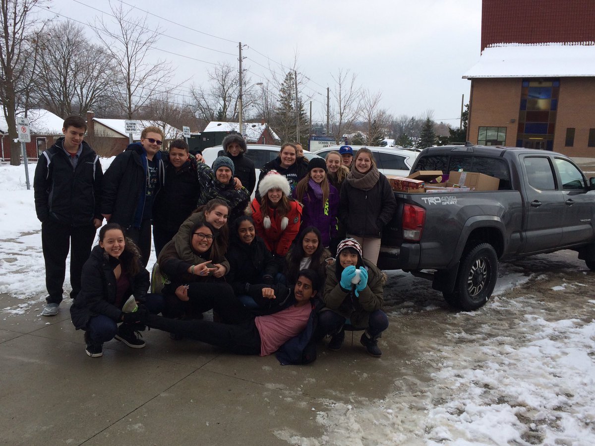 stjosephguelph's tweet photo. Packing things up and heading to Sister Christine... https://t.co/zEp1OOwFNq