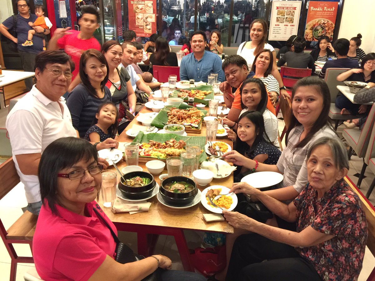 jetsetterbanker's tweet photo. Happy Birthday Tito Mario and @euniceborlongan! 🎂🎈🎉

Thanks @raintreesmplng for accommodating all of us despite the Ayala Triangle rush! ❤😋 https://t.co/K1HClqemN9
