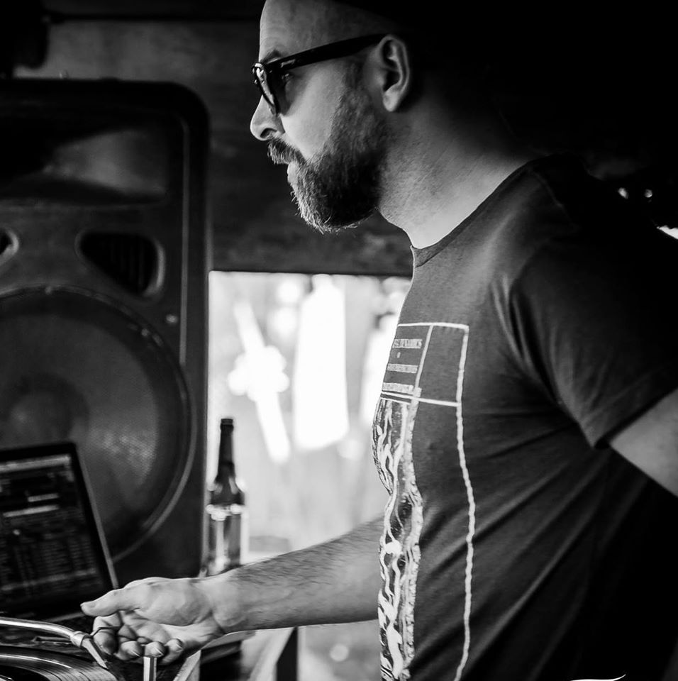 PioneerDJRadio's tweet photo. Induce a deep state of mind now with the #MoodMusic radio show by @EDED_Berlin who's joined by #MarcusSur https://t.co/nG959TDgf2 https://t.co/3wJsbluSSS