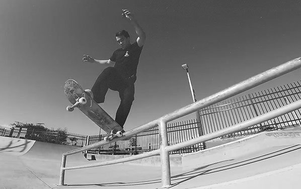 .<a href="/sovrnskate/">SOVRN </a>’s Nate Greenwood and <a href="/justindamer/">Justin Damer</a> spend the day at Stanton Skatepark! theberrics.com/gen-ops-park-k… #ParkKiller