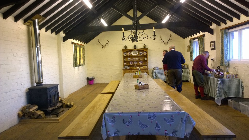 ProShootService's tweet image. Lovely day at Hamner today, great birds and a lovely gun hut 😊