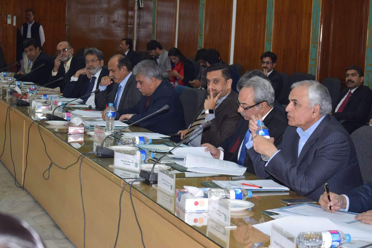 PlanComPakistan's tweet photo. A very successful consultative&amp;preparatory meeting with provincial governments for 6th JCC on CPEC was held on CPEC https://t.co/B5vCAIpsGr