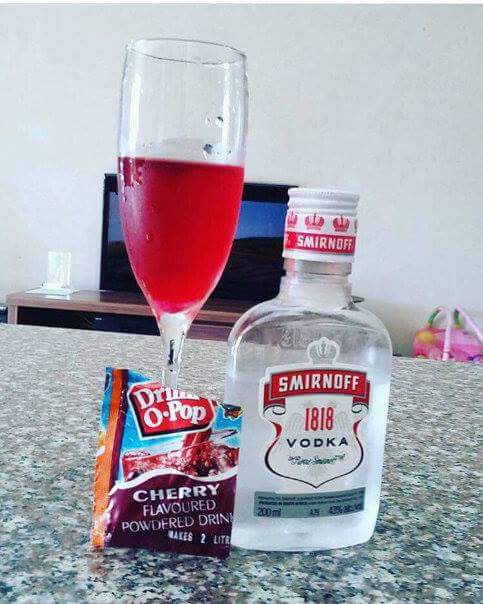 smith_mandla's tweet photo. #ThirstyThursday good wine since 1818 https://t.co/h1SMNpJnPw