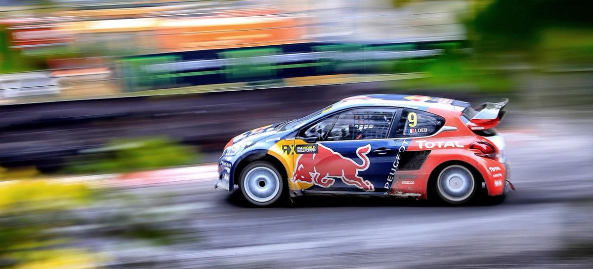 diariomotorcomp's tweet photo. Sébastien Loeb seguirá compitiendo en 2017 en el #WorldRX con Peugeot https://t.co/jeubJBFuOi https://t.co/st9rW2INLz