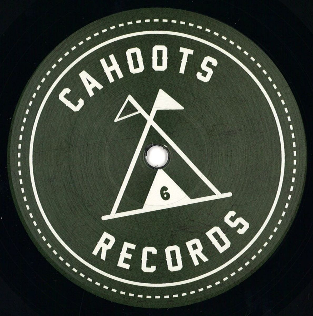 CahootsRecords's tweet photo. Stuff someone's stocking with firm beats!  https://t.co/N7e2I3jlwJ https://t.co/8iFuINLqvv