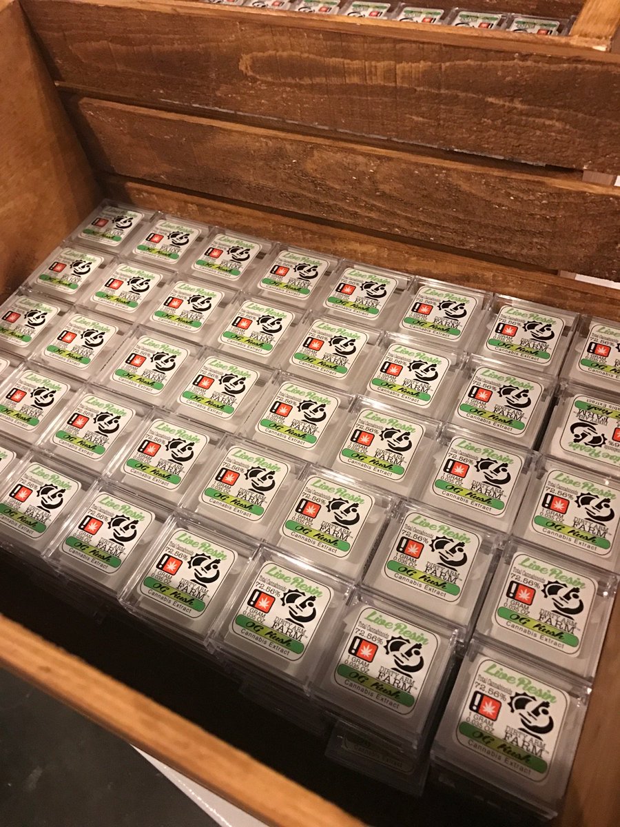 MovementOregon's tweet image. Drop it like it's hot! Fresh OG Kush from Dirty Arm Farm! Last OHA drop! Contact michelle@movementcannabis.com for info.