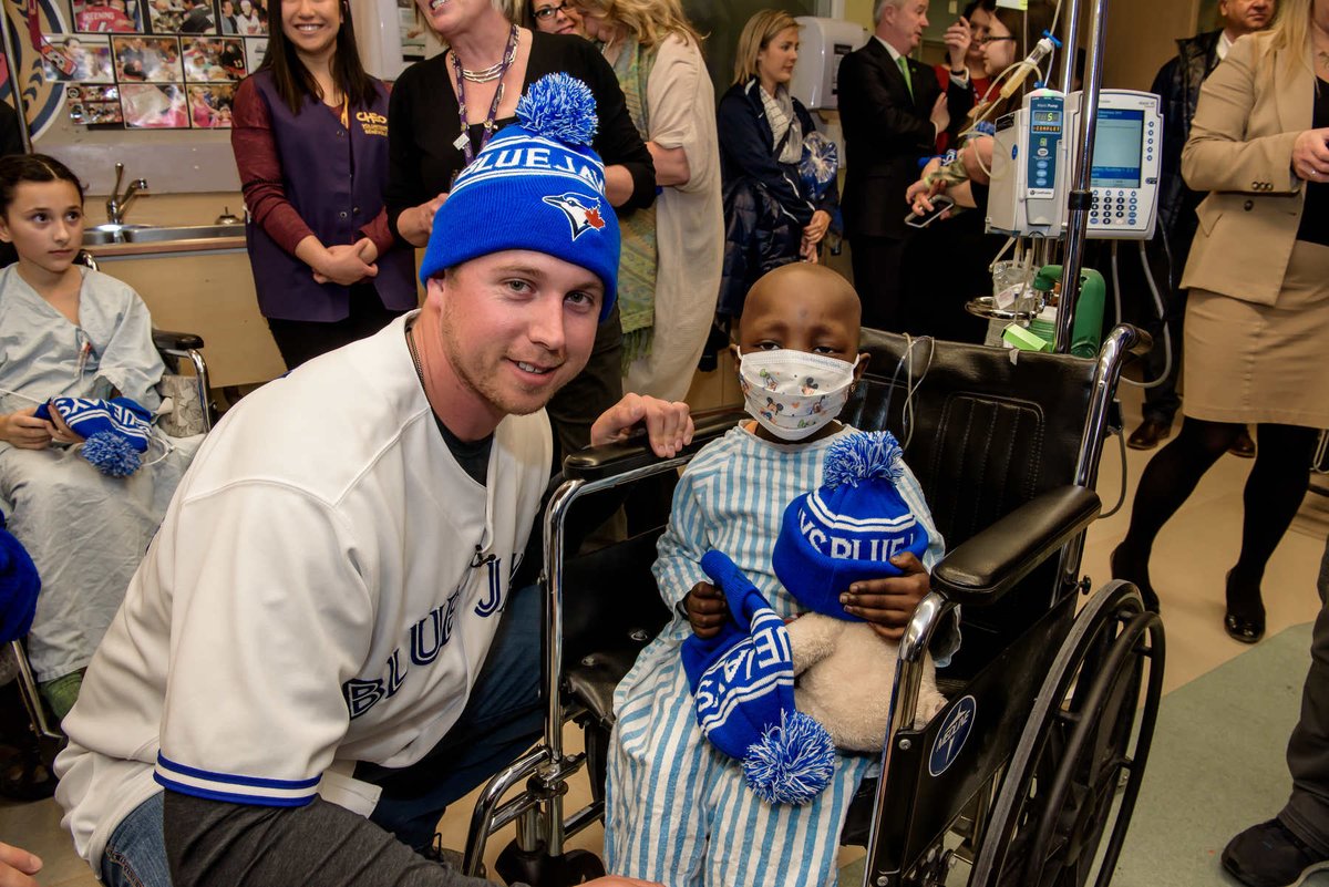 BlueJays's tweet photo. As we look forward to #WT2017, here’s a few photos from #WT2016 when we visited @CHEOHospital: https://t.co/lV2WOaliBW