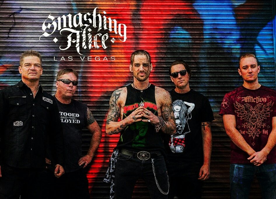 smashing alice tweet media