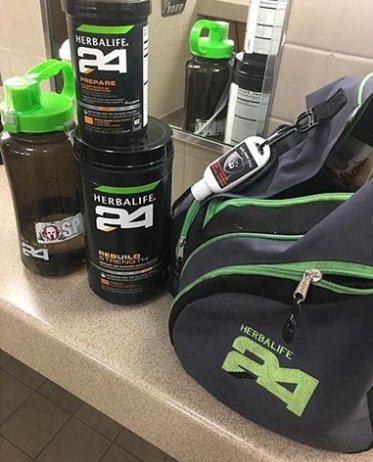 HndArmrAthletic's tweet photo. #HandArmor in a #perfectgymbag #spartanrace #gainz #toughmudder #warriordash #vibramfivefingers #ocr #ocraddict https://t.co/jyeAKyLy8G
