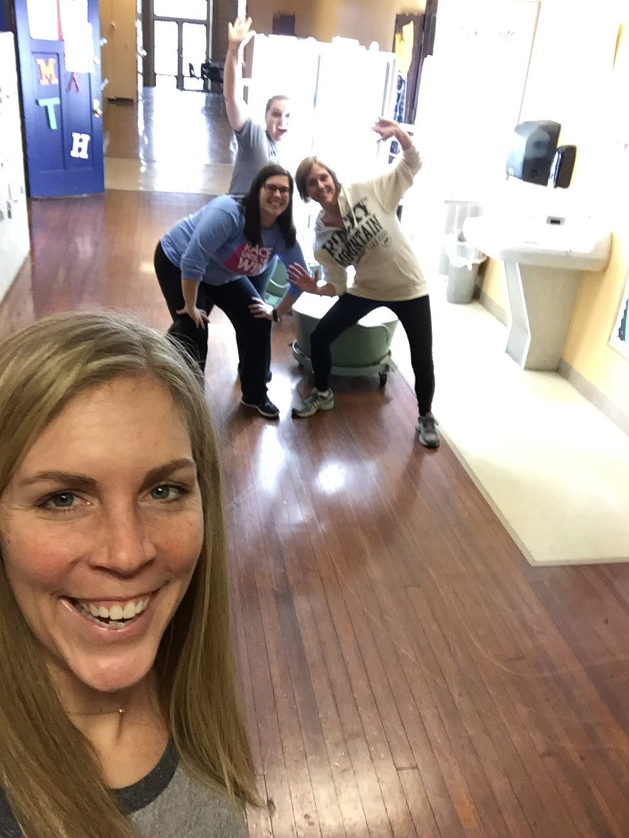 teacherwalker's tweet photo. We are all about growing in the 5th grade! #towergardens #timeforwinterbreak #ptbb #ghsdreambig @Math5MrsP @JRCallif https://t.co/SXMLJrDj0s