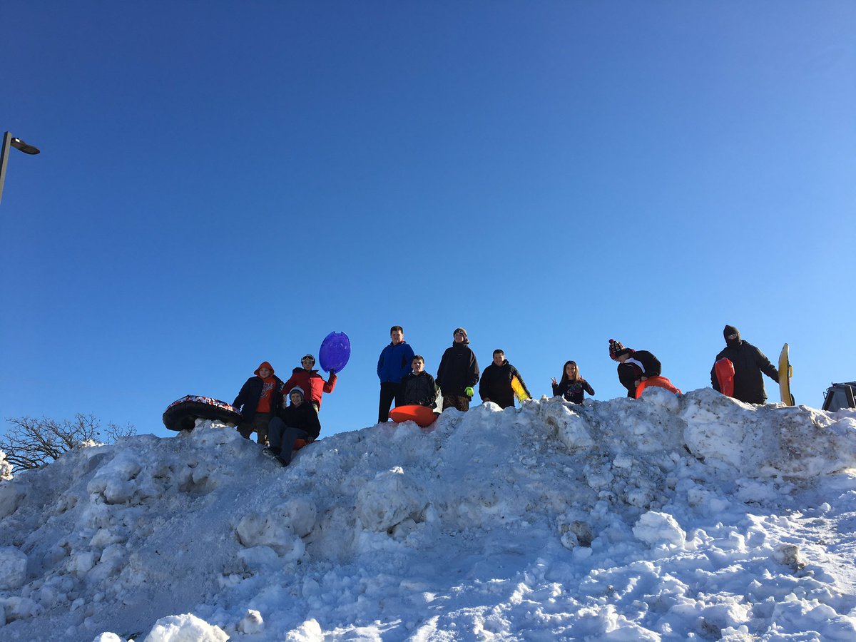 teachinghardy's tweet photo. Sliding into break like... #classincentive #yearofawesome #wcsflight https://t.co/or3rKyAW5i