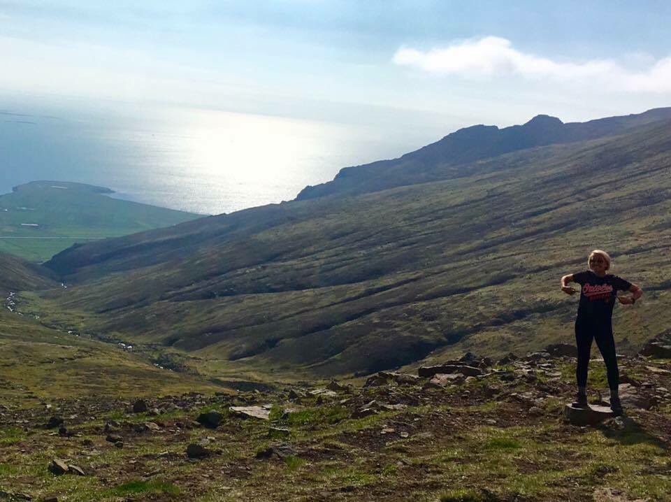 Myeager416's tweet photo. #12DaysOfOs - Gonna blow up this up today because I want that baseball! I took you to #Iceland with me in June! #PickMe https://t.co/C6Nom0r1BD