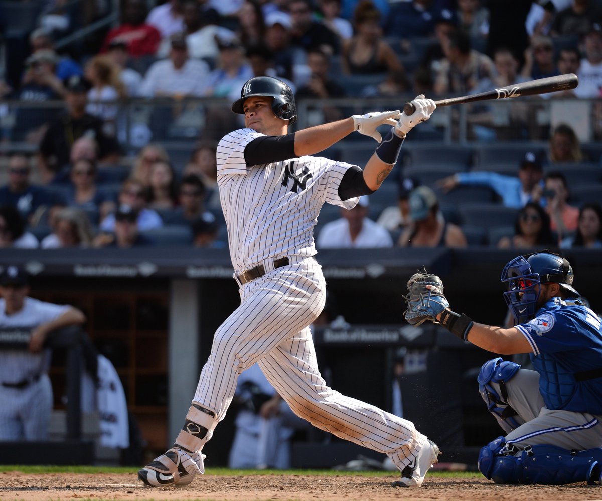 DLGMediaNYC's tweet photo. Who else believe @ElGarySanchez is the next New York @Yankees Superstar? 🗽🇩🇴

➡️ https://t.co/XgtlydcKfb

#ThursdayThought #Yankees #MITNB https://t.co/WBcA1TKlUb