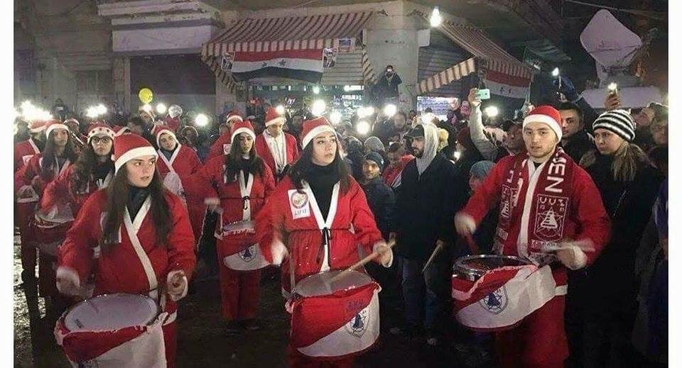 aziz_nany's tweet photo. يا حرام شايفين الشعب السوري و هو بيتعرض لمجازر في حلب و الإبادة الجماعية من الأسد !! https://t.co/8cMpKRszue