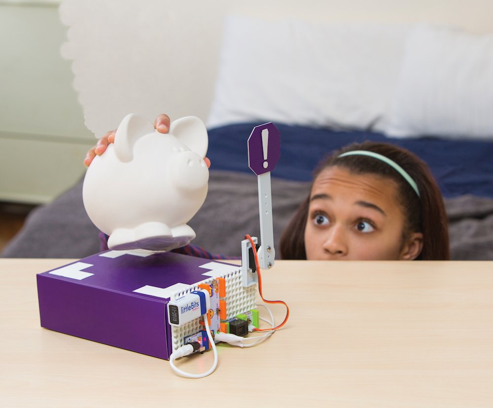 Inspire tomorrow's inventors. LittleBits' Rule Your Room Kit is now 20% off. #TechTuesday >> bit.ly/2hXMR9q