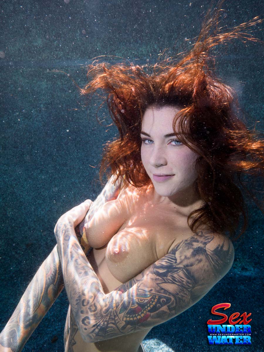 Underwater Nude Sex 107