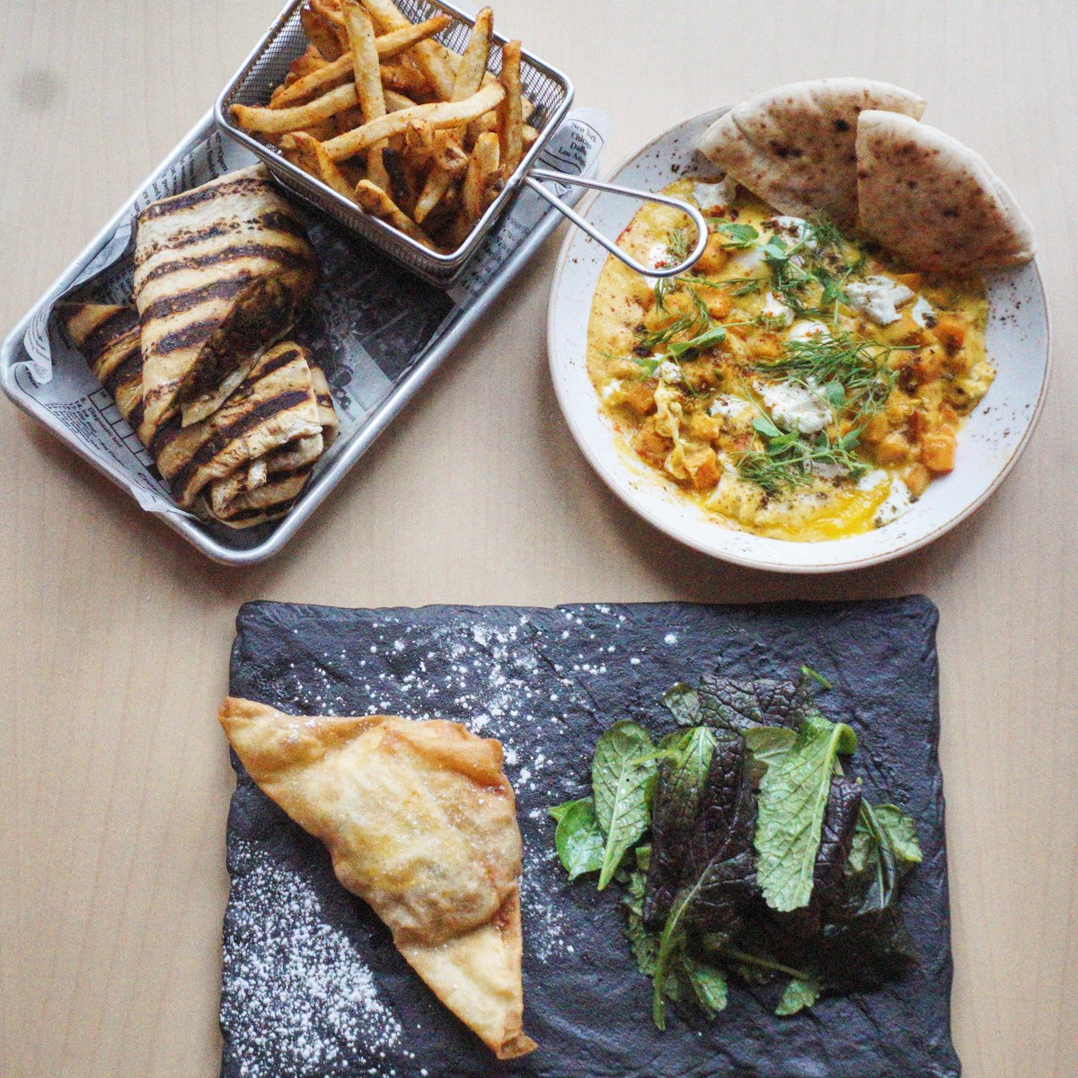 GreenFigNYC's tweet photo. Book your #holiday brunch ($18) or dinner ($36) at with us for 12/24or Sunday! 
Full of cheer &amp; deliciousness #brunch #dinner #Chrismukkah https://t.co/TaTkY1UJiB