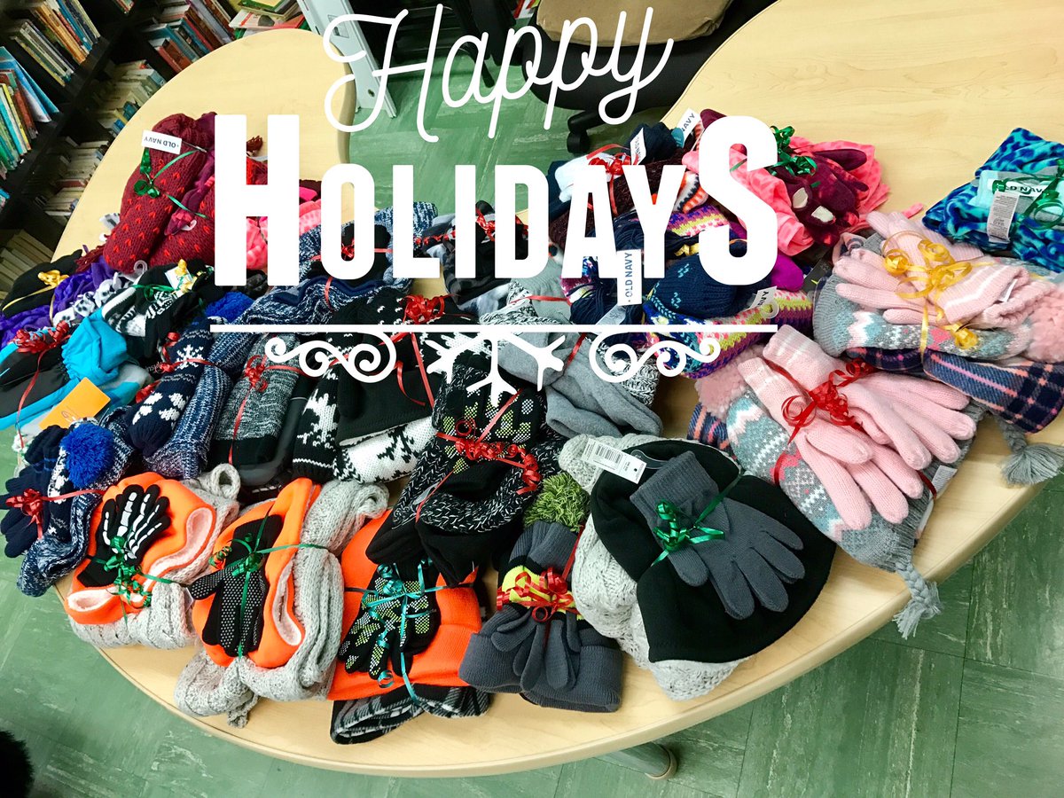 Mrs_Vargo's tweet photo. Thank you to Condell Hospital Pediatrics Unit for donating hats, scarves and gloves. @nccusd @advocatehealth #4thgraders #nooneshouldbecold https://t.co/WDv4yilV18