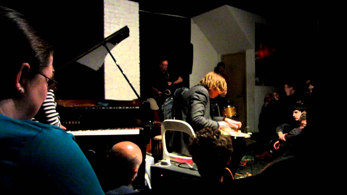 #NYC #News Your Ears Will Be Ringing in the New Year, Thanks to #ThurstonMoore and #JohnZorn bedfordandbowery.com/2016/12/your-e…